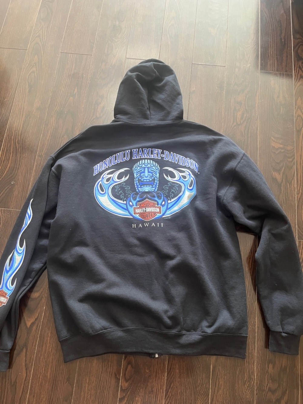 Harley-Davidson Black Hoodie with Blue Flame Sleeve Accents - Picture 7 of 8